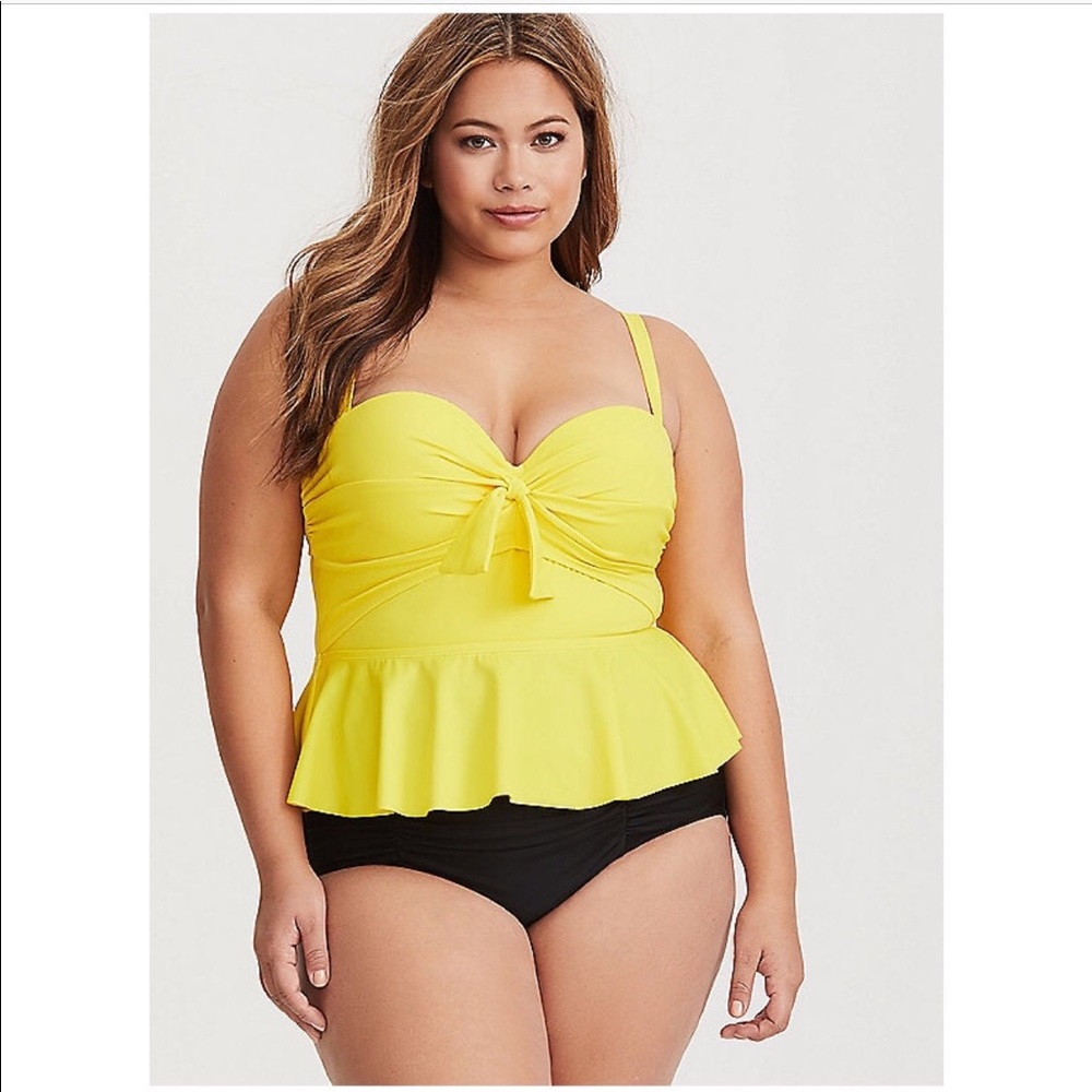 Torrid swim suit 2 pieces